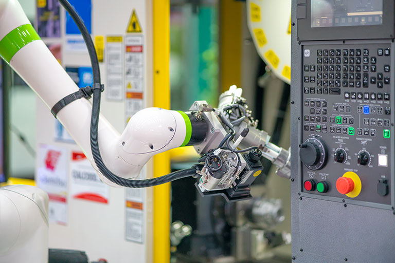協働ロボットの安全対策とは？安全規格とリスクアセスメント